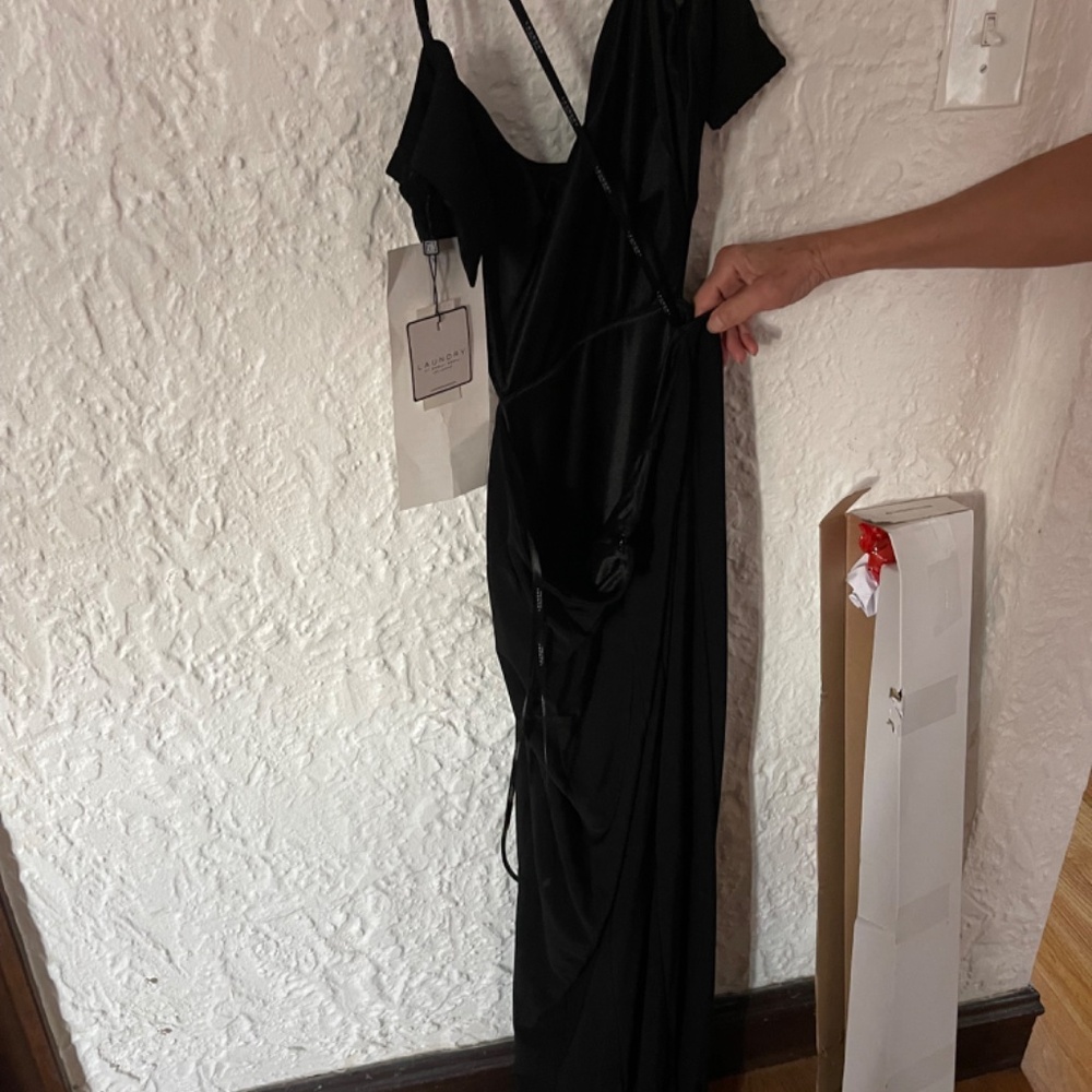 Clothes - Picture 2 of 2